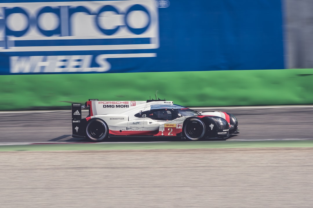 Photo Race car on track