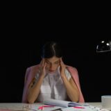 Cum recunoști semnele de epuizare profesională înainte să devină burnout — myfitnesspal.news