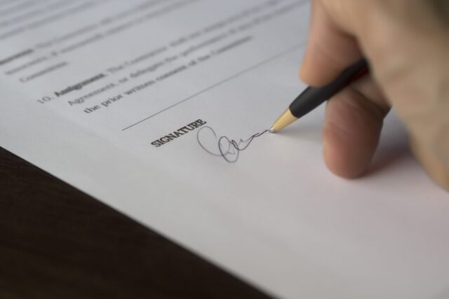 Cum negociezi eficient un contract cu un furnizor nou