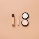 Exfoliant chimic sau fizic: care este potrivit pentru tenul tău