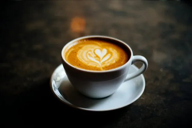 Photo coffee drink tracking latte cappuccino