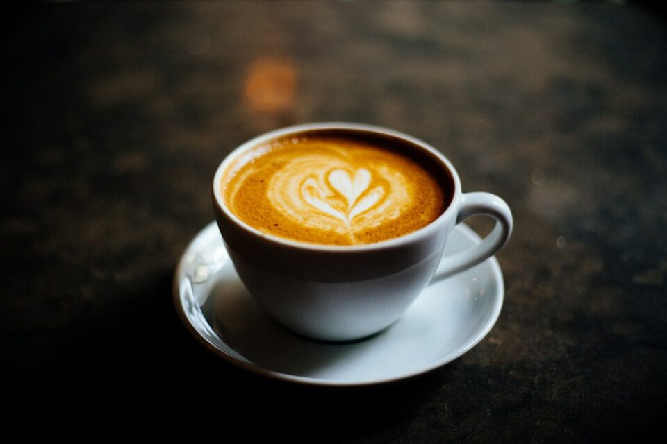 Photo coffee drink tracking latte cappuccino